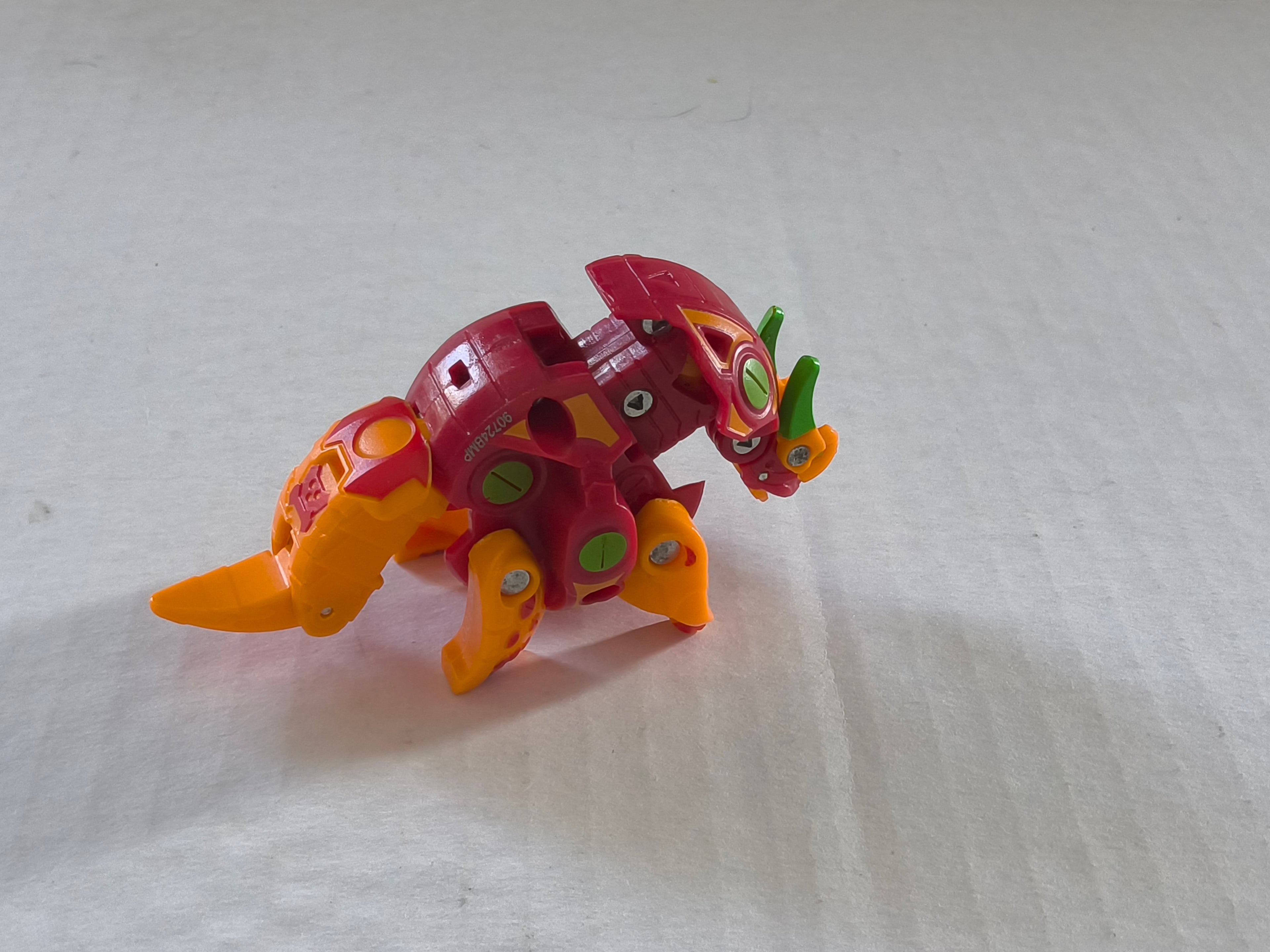 Bakugan Mixed Lot (7 Figures & BakuCores) - Good
