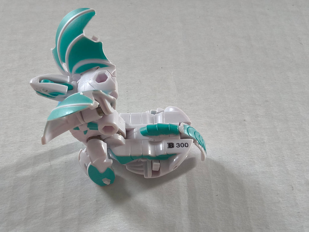 Bakugan Mixed Lot (7 Figures & BakuCores) - Good