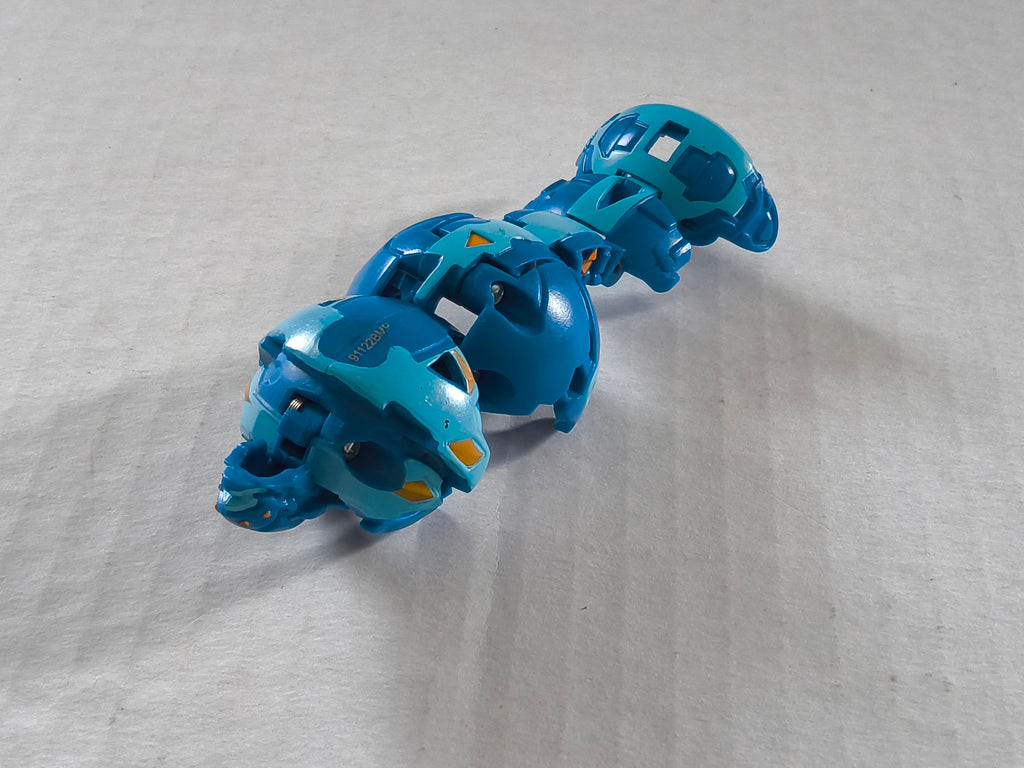 Bakugan Mixed Lot (7 Figures & BakuCores) - Good