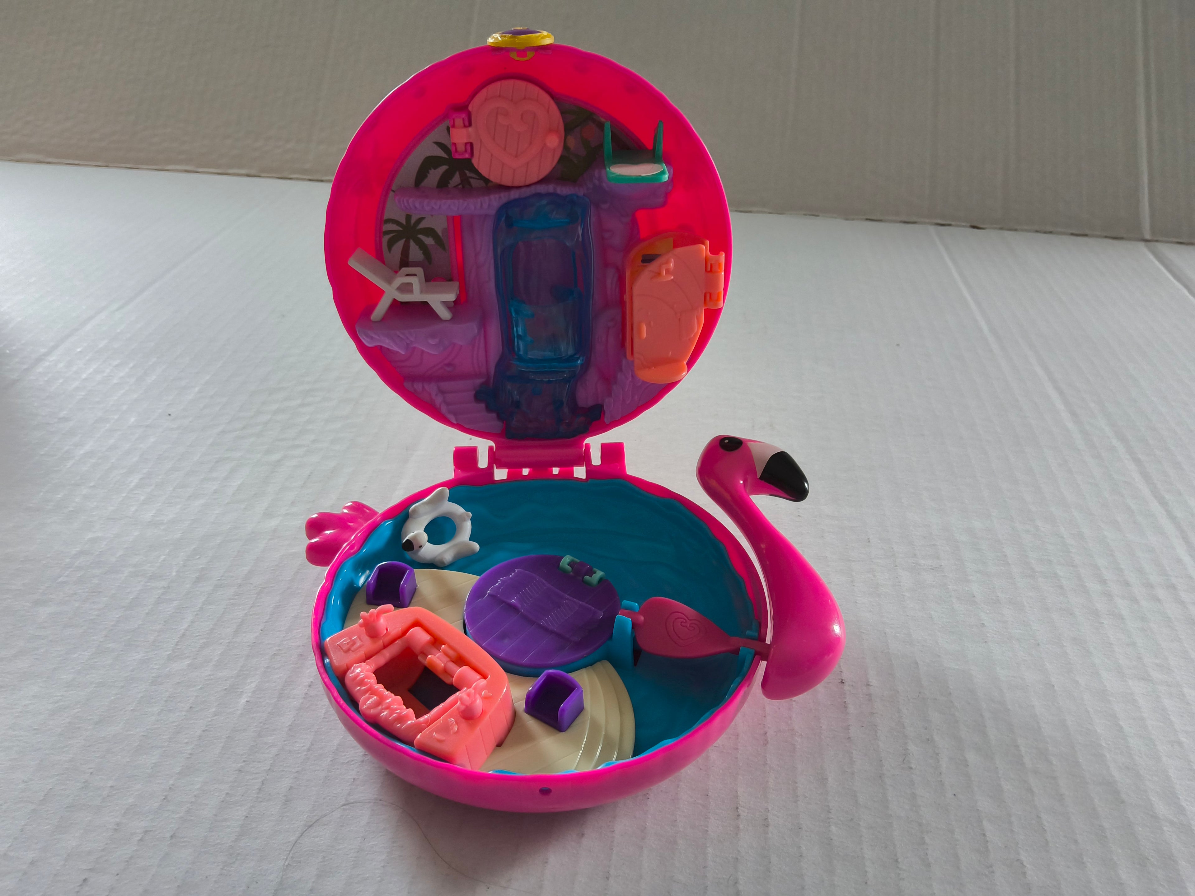 Polly Pocket Flamingo Floatie Compact - Good