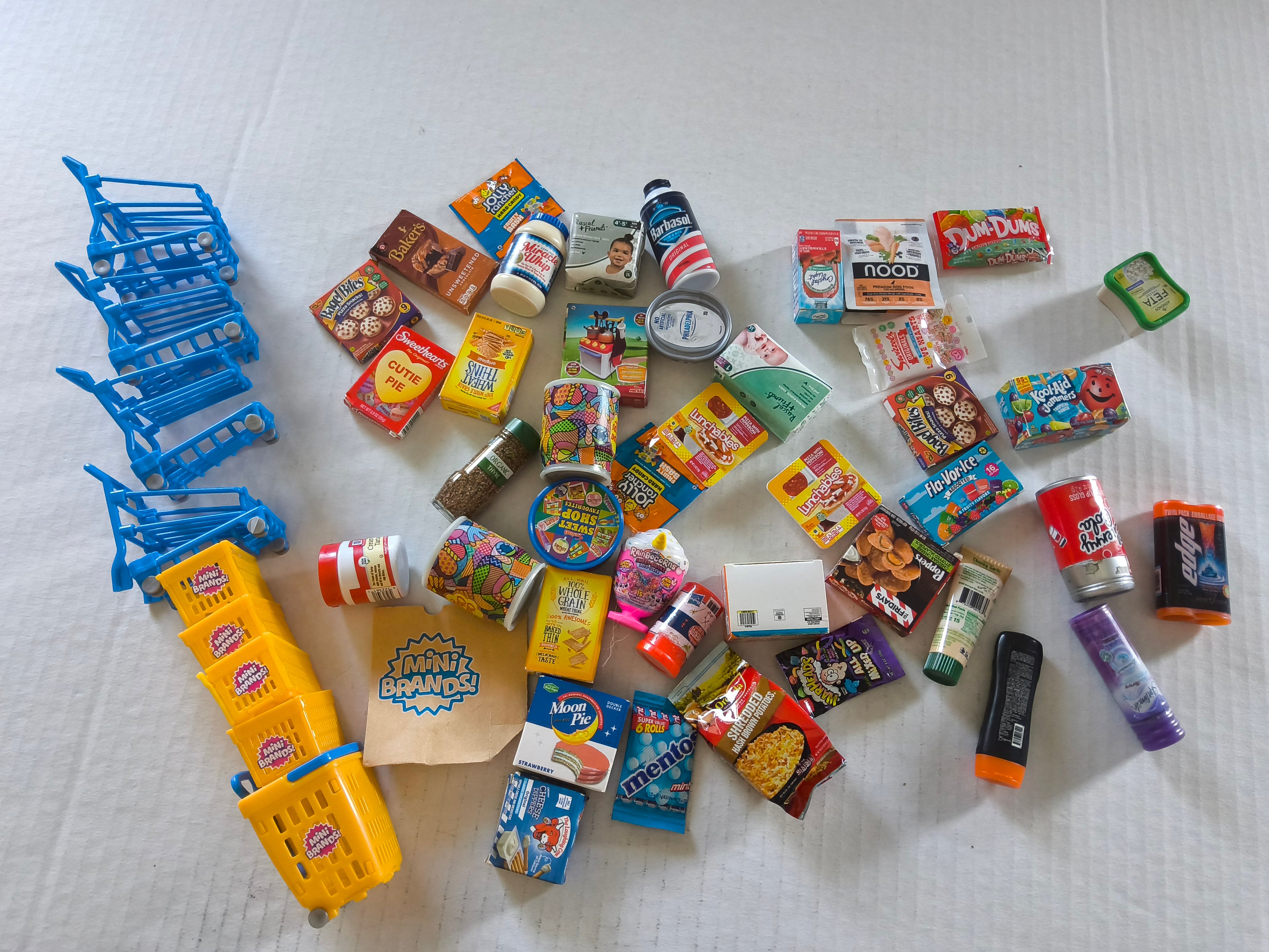 Zuru Mini Brands Mixed Grocery & Cart Lot - Good