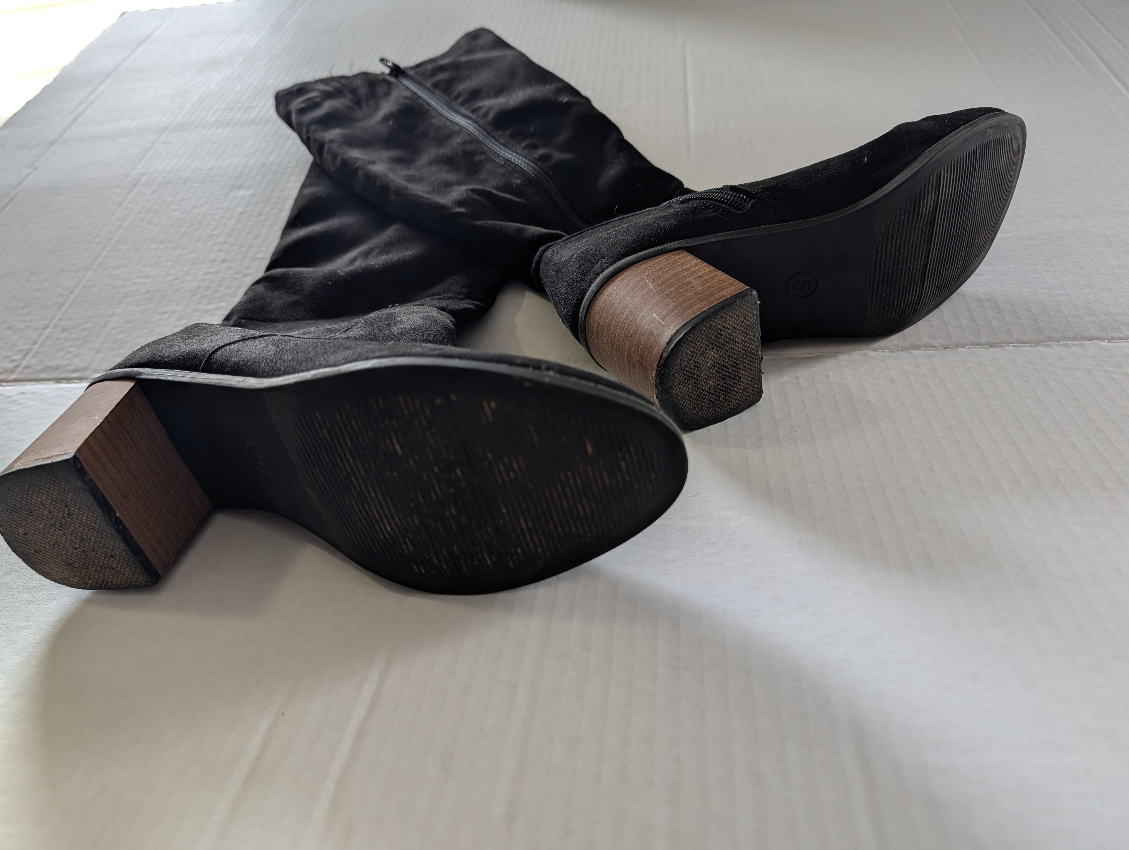 Target Women's Black Knee-High Block Heel Boots - Size 5 - Good