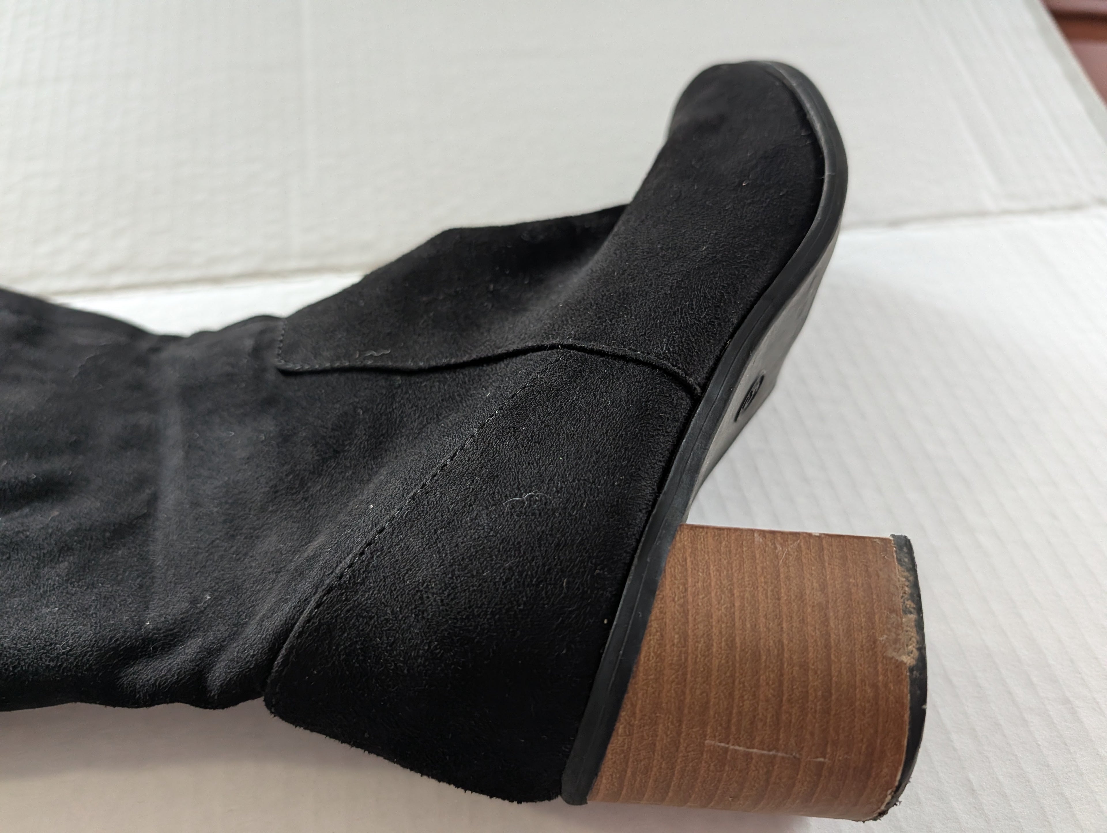 Target Women's Black Knee-High Block Heel Boots - Size 5 - Good